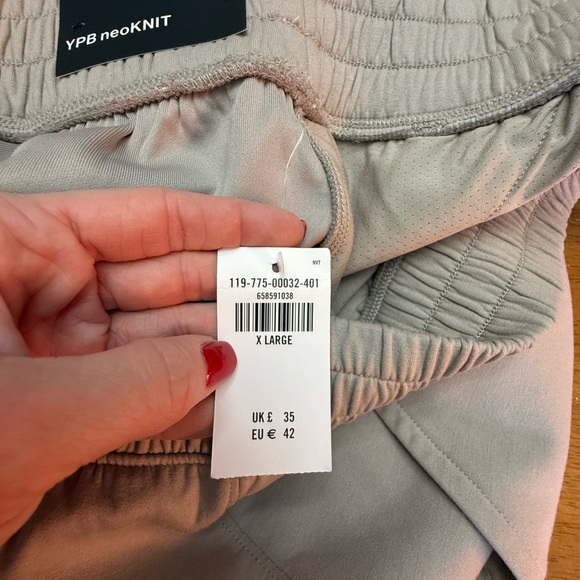 Abercrombie & Fitch YPB neoKNIT Sport Skirt XL - Picture 5 of 6